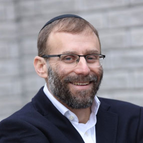 אורן לביא יועץ פרישה